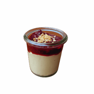 Brotmiso-Karamellmousse mit Birne in Rotwein und Nusskrokant