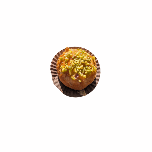 Profiteroles mixed with cream / pistachio cream / chocolate cream
