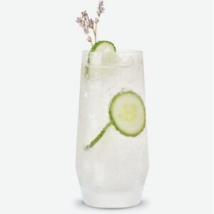 “Green Highball” with green tea kombucha & gin