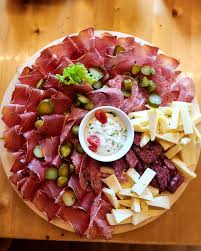 Südtiroler Marende - Brettljau