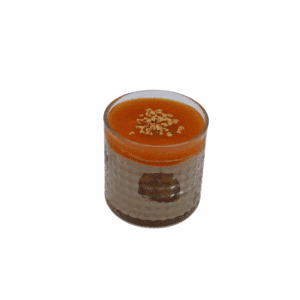 Kastanienmousse mit Schokolade, Khakicreme und karamellisierte Walnüsse