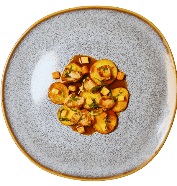Men's roast with veal, Jerusalem artichokes, carrots